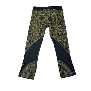Women's Lululemon Pace Rival Crop Green Black 22" Size 4 Camo